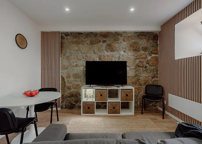 Yellow House By Best2stay Сasa de vacaciones *